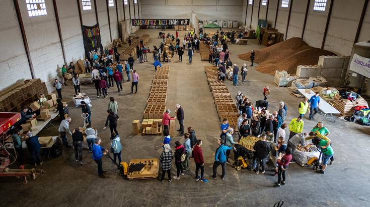 Errigorak udaberriko kanpaina hasi du, etxeetako despentsak Nafarroa hegoaldeko elikagaiekin betetzeko