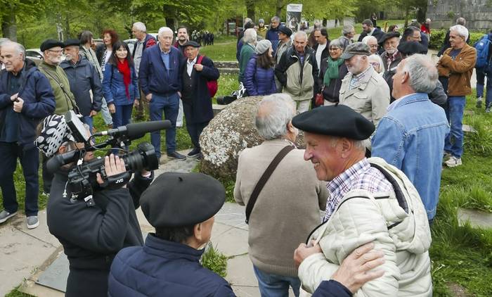 Ekainaren 13an Gernikako Arbola Urkiolan abestera deitu dute