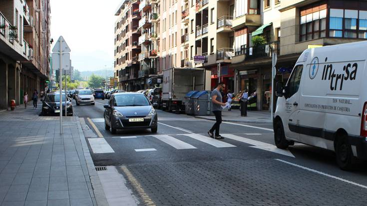 Auto, ziklista eta oinezkoen arteko elkarbizitzarako kanpaina landuko dute