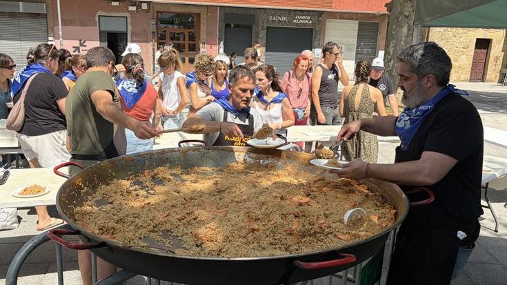 [ARGAZKI GALERIA] Paella ezin goxoagoa San Trokaz jaietan