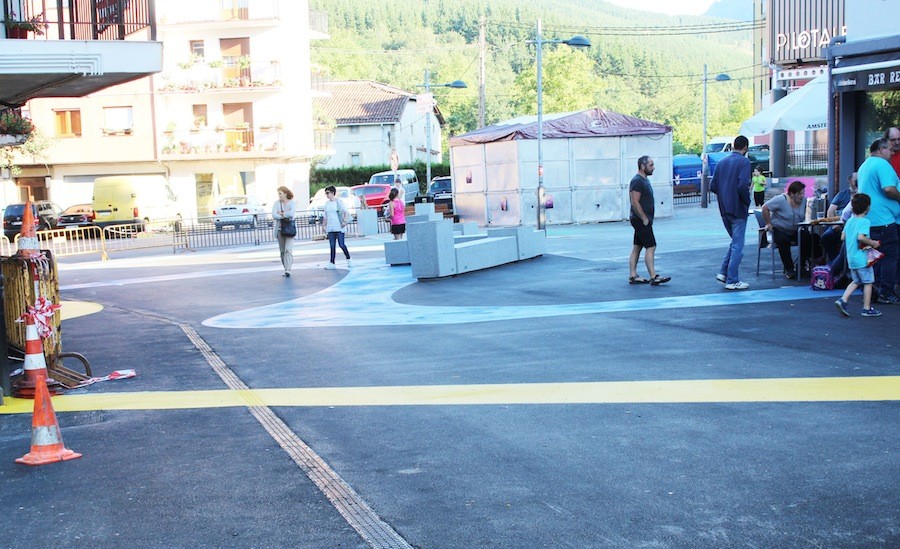 20.000 euro bideratuko dituzte Apatako plazako lanak amaitzeko