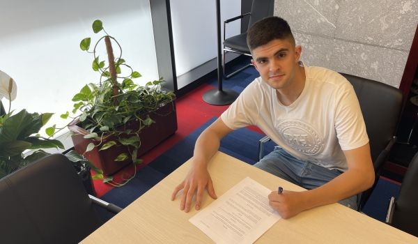 Aimar Morgaetxebarria zornotzarrak debuta egingo du Baiko Pilotarekin