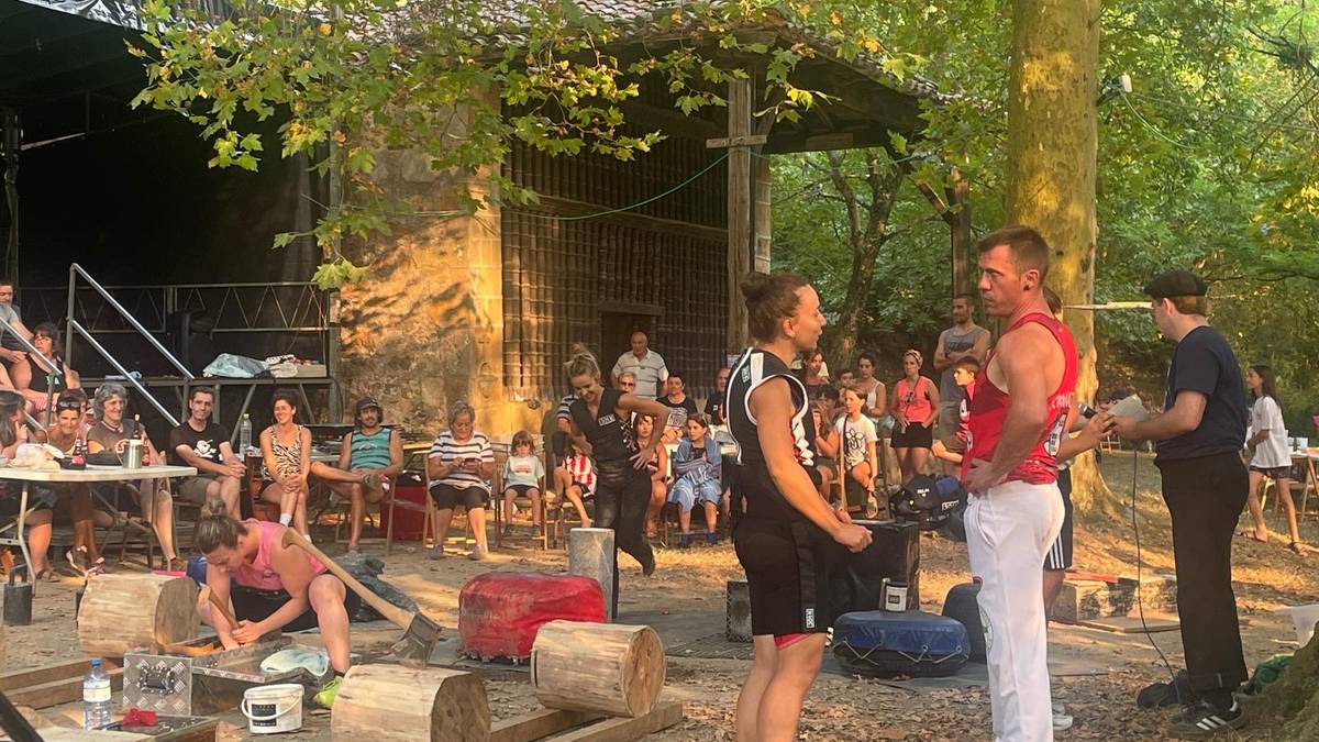 [EGITARAUA]: Ai Ama, Galazota eta Iratzar erromeria, besteak beste, Arrazolako jaietan