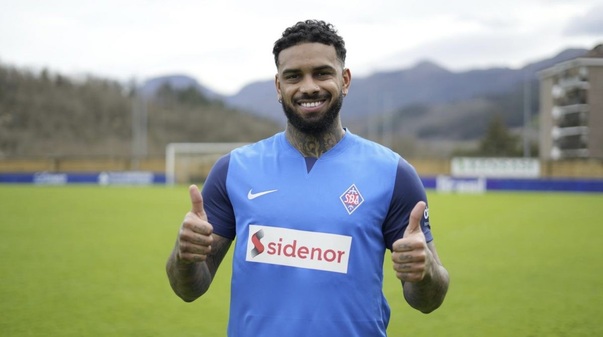SD Amorebietak Jürgen Locadia golegile herbeheretarra fitxatu du