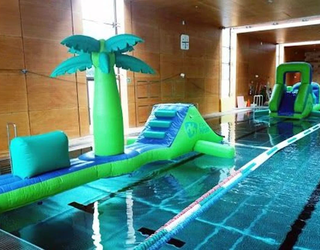 Uretako puzgarriak zapatu honetan, Landako II kiroldegian