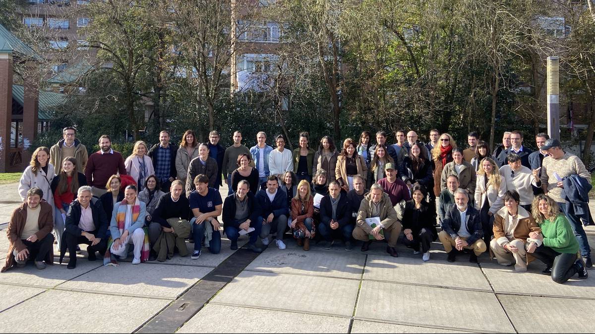 ANBOTO Landue euskararen aldeko egitasmora batu da