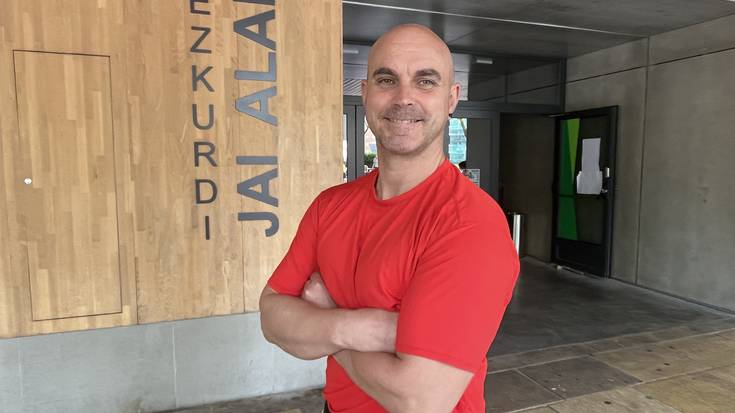 "Durangoko pilota klubeko zuzendaritzan jarraituta loturari eutsiko diot"