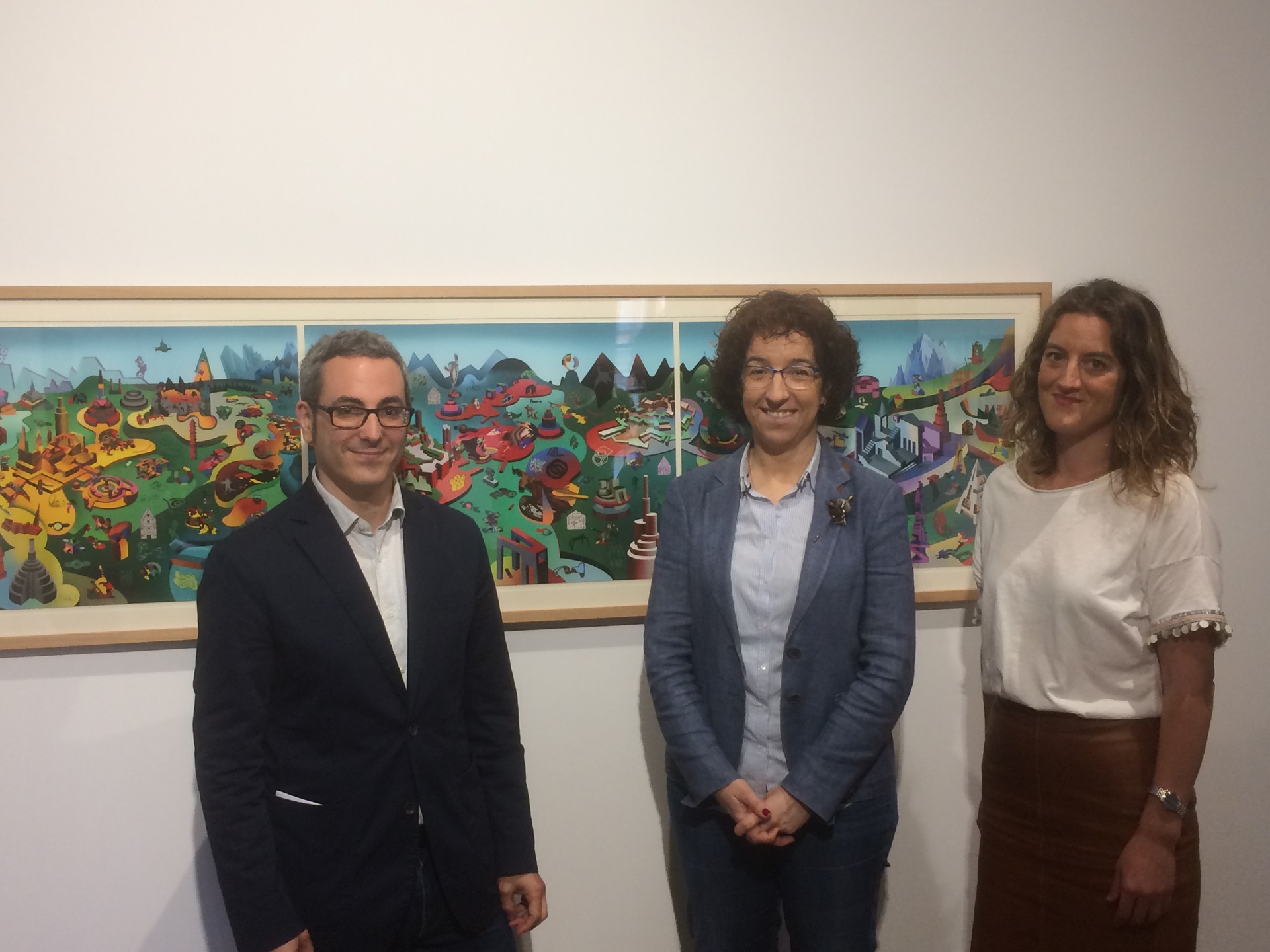Daniel Tamayok berariaz egin du obra bat 'Editore Mozorrotua' erakusketarako