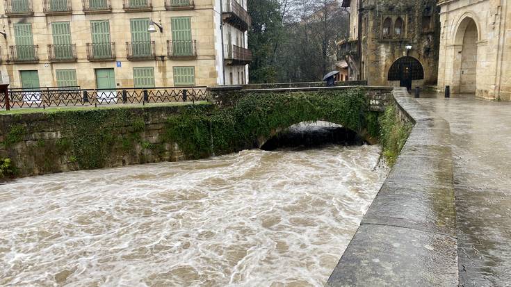 Durangoko Udalak Prebentzio Plana abiarazi du Ibaizabal eta Mañaria ibaien ur-goraldiari aurre egiteko