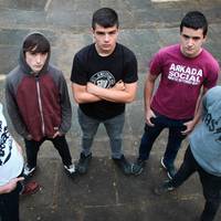 Rebel Noise + Estutu + Sustrai Berriak