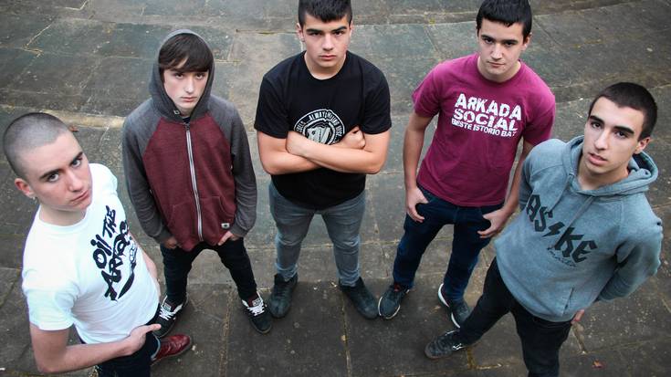 Rebel Noise + Estutu + Sustrai Berriak