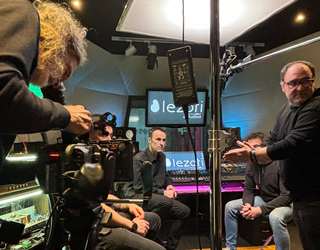 [BIDEOA]: Akelarreren erromeriak, plazatik pantaila handira