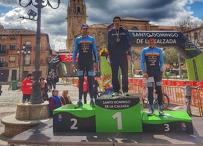 Gorka Bizkarra podiumera igo da Errioxako duatloian