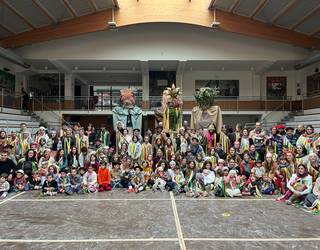 [BIDEOA]: Kokomarro, mitiño eta kokil artean, herri inauteria berpiztu dute Abadiñon