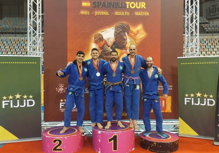 ZR Basque Country taldeko kideak lau dominagaz itzuli dira Valentziako txapelketatik