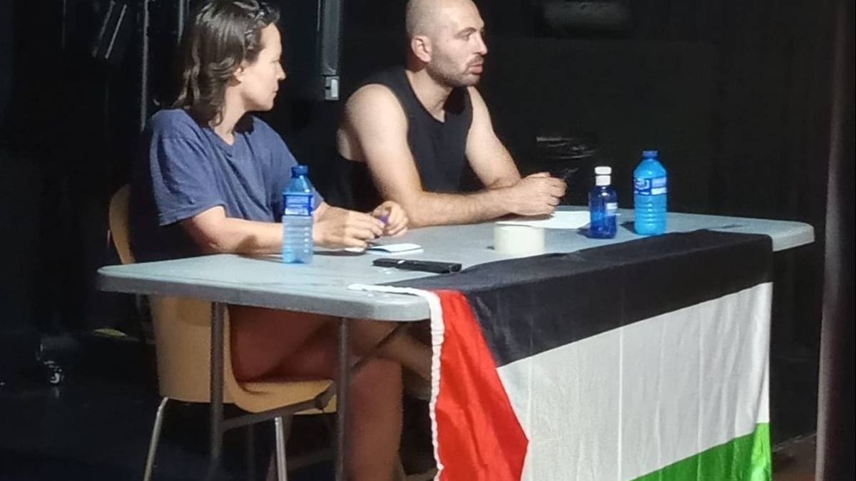 Patxi Calleiras, flotillako kidea: "Gure kideak besarkatzea utzi ez eta kolpeka hasi ziren"