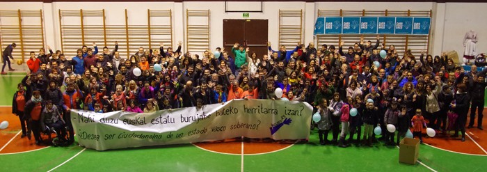 Zornotzak herri kontsultarako galdera aurkeztu du