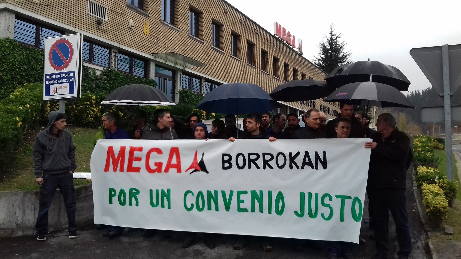 Bederatzi urteren ostean, hitzarmena sinatu dute MEGA eta Garmendia enpresetan