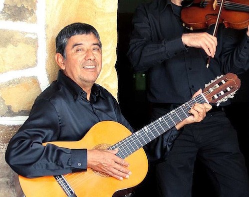 Pantxo Cruz musikari elorriarra hil da
