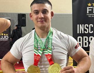 [ARGAZKI GALERIA]: Zaku bete domina eskuratu dituzte BSG Matienako kideek Euskadiko jiu jitsu txapelketan