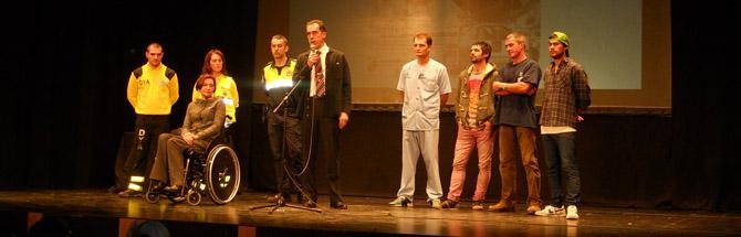 Trafiko istripuen eraginak bizi dituztenek euren testigantzak helarazi dizkiete gazteei