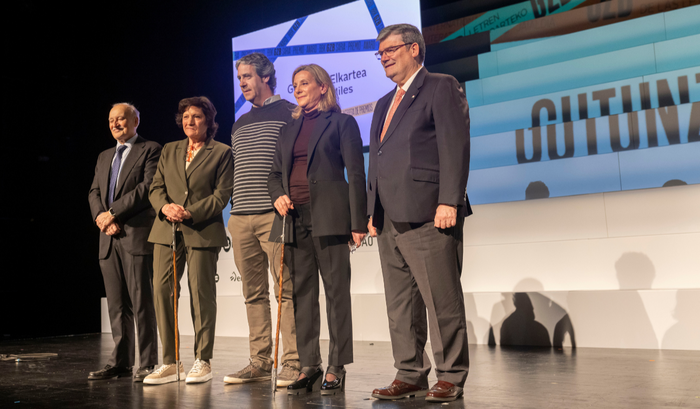 Gerediaga saritu dute Bilboko Gutun Zuria jaialdian