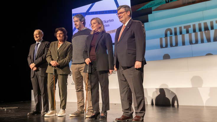 Gerediaga saritu dute Bilboko Gutun Zuria jaialdian