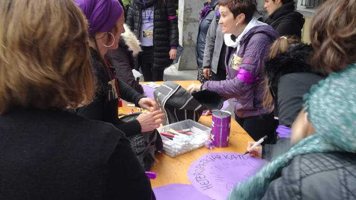 Ahalduntze ikastaroen baitan, ekonomia feminista ikastaroa