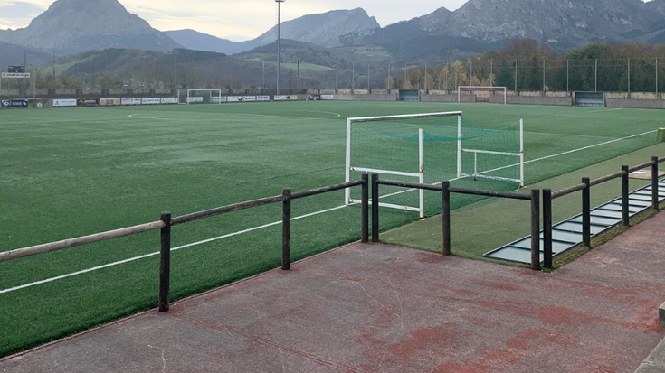 Iurretako Futbol Festan batutako dirua Aspanovas elkarteari emango diote
