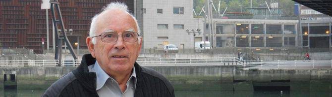 "Gutxienez azken 300-400 urtean dantzan erabili direlako iraun dute udal banderek"