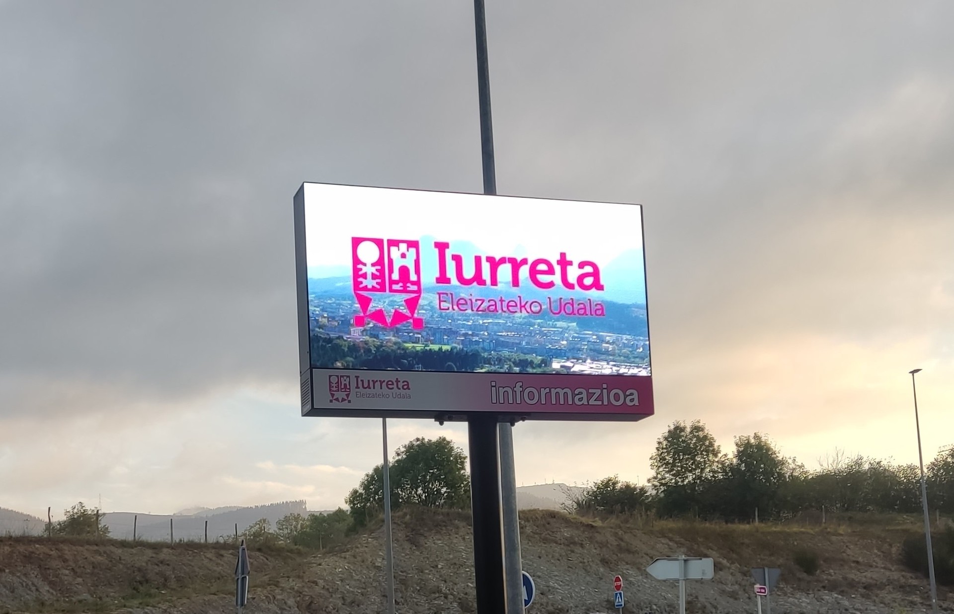 Iurretako Udalak komunikazio kanal berriak zabaldu ditu