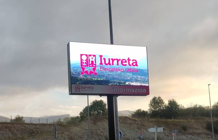 Iurretako Udalak komunikazio kanal berriak zabaldu ditu