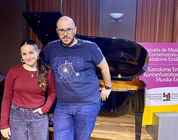 Eukene Cayadok Piano Jazz ikasketak hasiko ditu Nafarroako Goi Mailako Kontserbatorioan