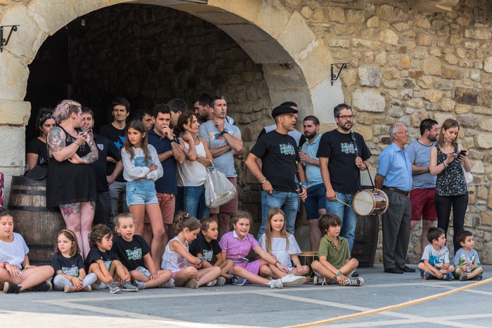 Donien Atxa jasota abiatu dituzte jaiak Garain - 3