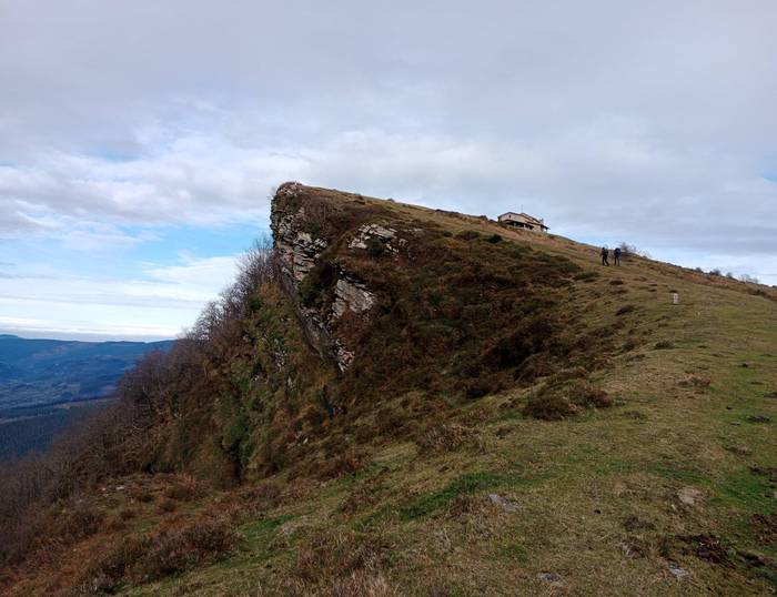 Enaren ibilbideari buruz gehiago jakiteko aukera, Alpino-Tabirak antolatutako hitzaldian