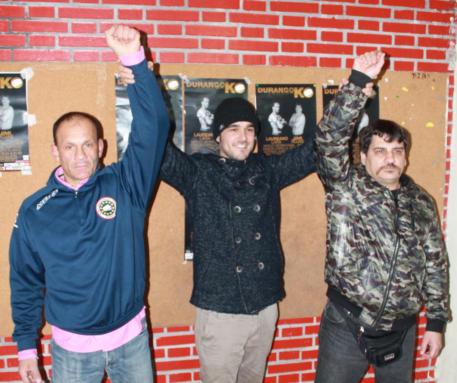 Laureano Jara eta Jimi Rojas aurrez aurre lehenengo bider kickboxing-ean