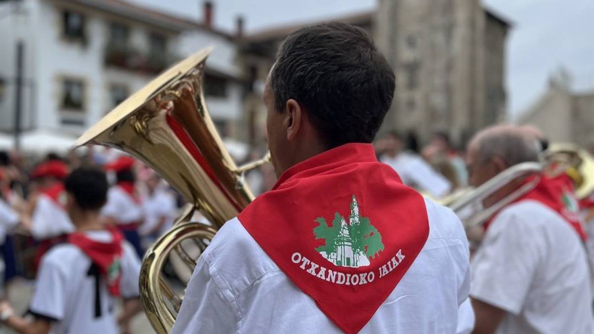 Otxandioko kale eta bazterretan jai giroa lehertuko da gaur