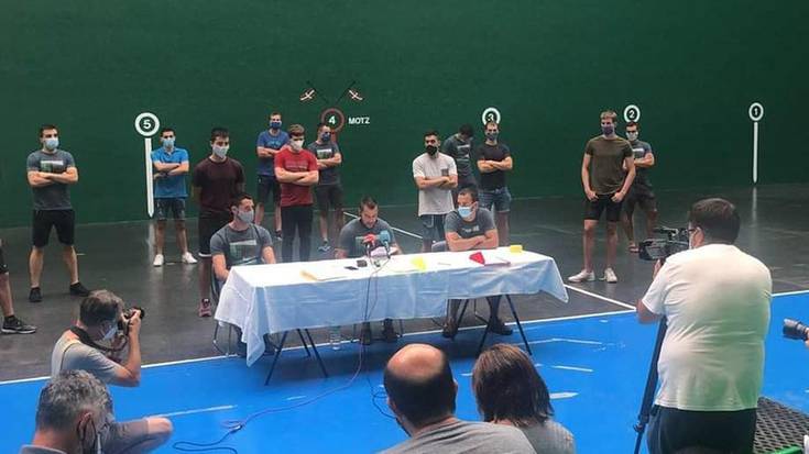 Baiko enpresako pilotariek “portaera aldaketa” bat eskatu diote enpresari