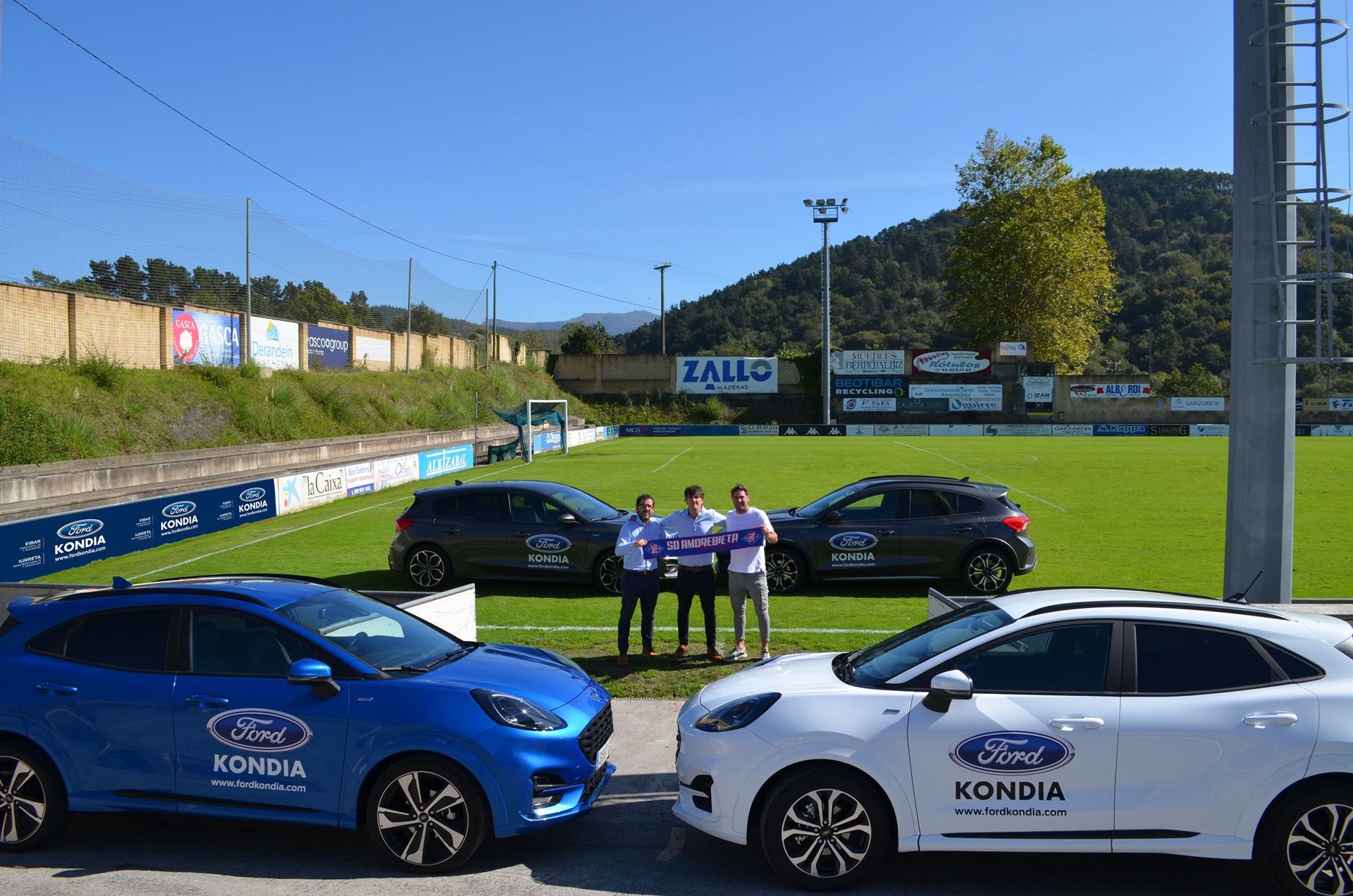 Amorebieta futbol klubak Ford Kondia markako autoak erabiliko ditu aurten