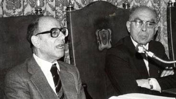 Antonio Tovar euskaltzalea omenduko dute