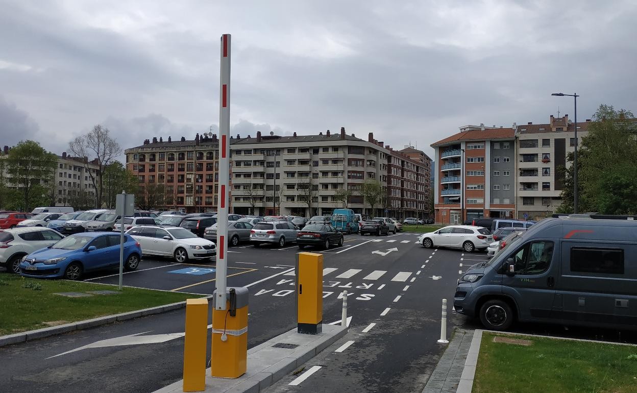 TAO zerbitzua etengo da abuztuan Durangon, eta TADUko aparkalekua doakoa izango da