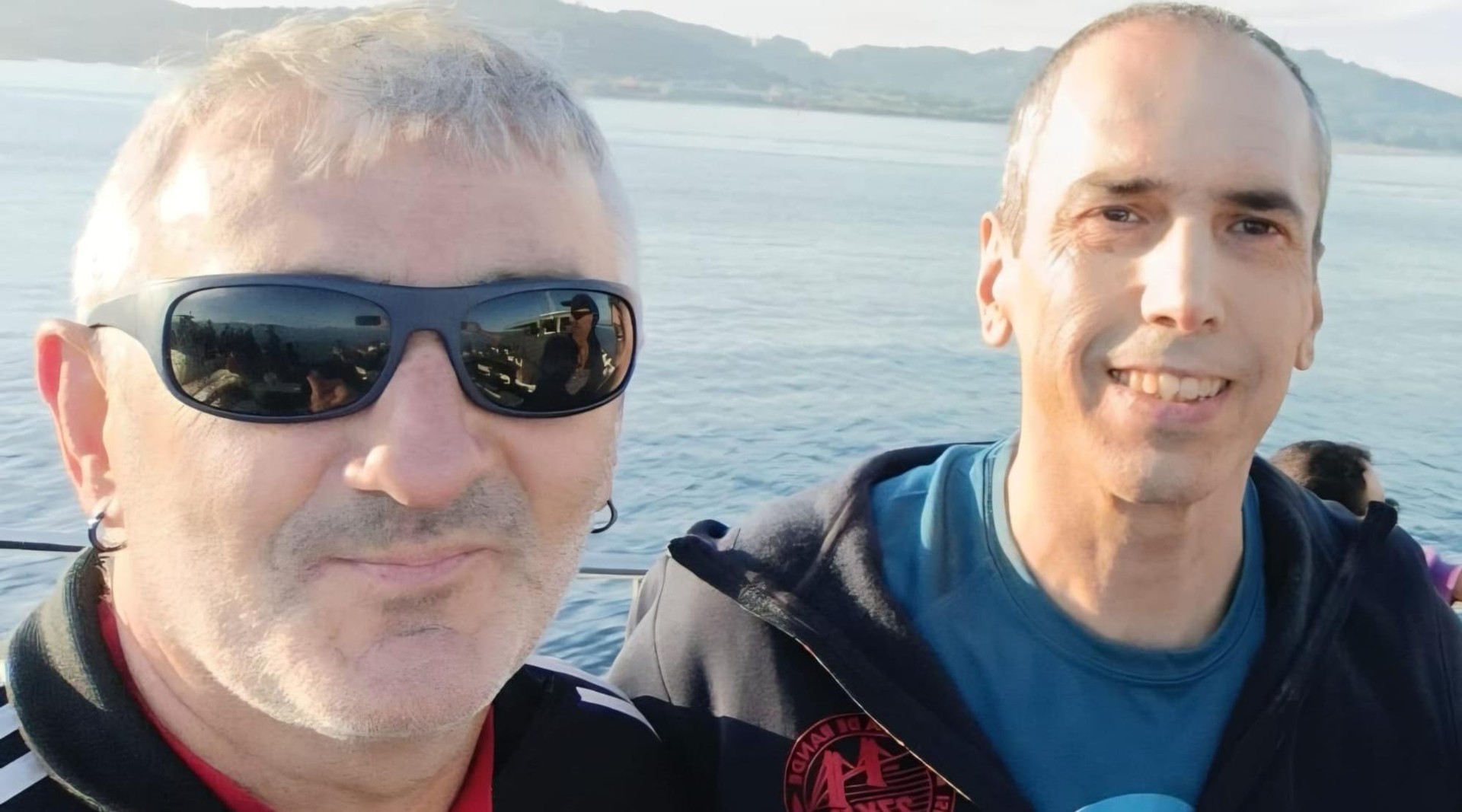 Aitor Iturriagak eta Bittor Zabalak Batalla de Rande zeharkaldia osatu dute igerian