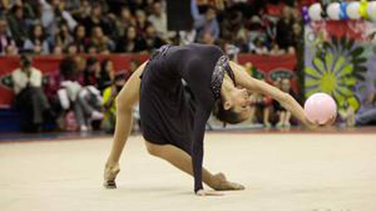 Gimnasiako artistak prest Landako dotoreziaz janzteko