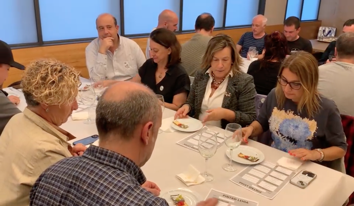 Garagardo dastaketa Napar txokoan, emakumeek zerbezaren historian izandako garrantzia ezagutzeko