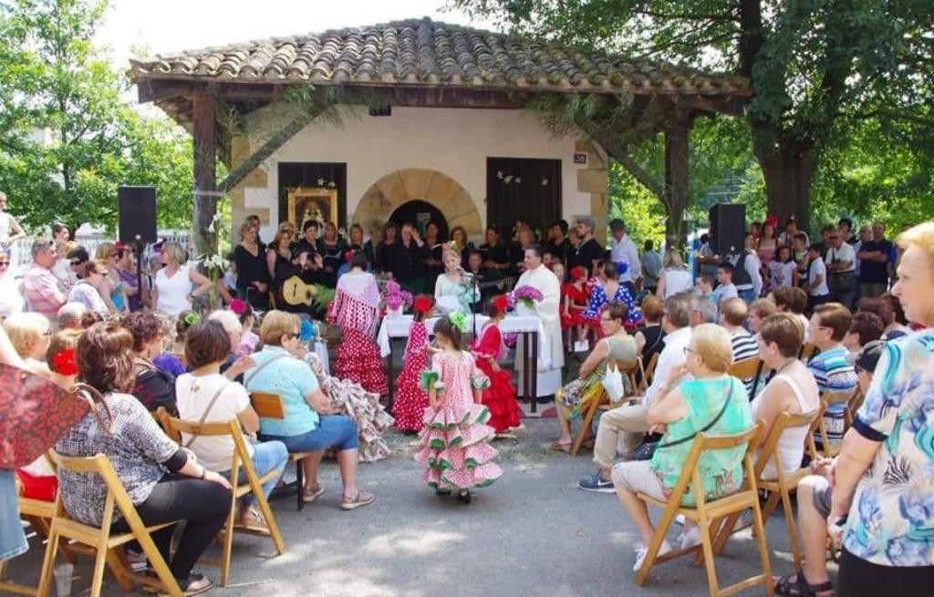 [EGITARAUA]: 'El Rocío' jaia ospatuko dute zapatuan Astolan