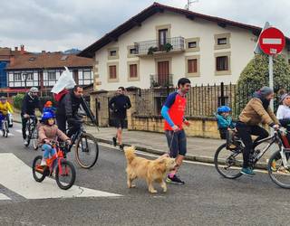 [ARGAZKI GALERIA]: Urteko azken goiza Durangaldean