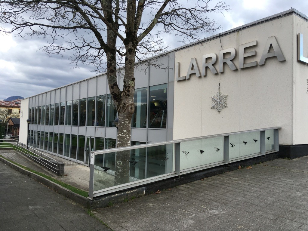 Aquagym, Spinbike eta Zunba Larrea kiroldegiaren ikastaro eskaintzan
