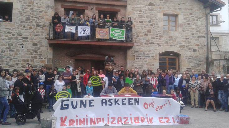 Otxandioko Gaztetxea: "Gure lan, ilusio eta proiektuak publikoki eta modu askean burutzen jarraituko dugu"