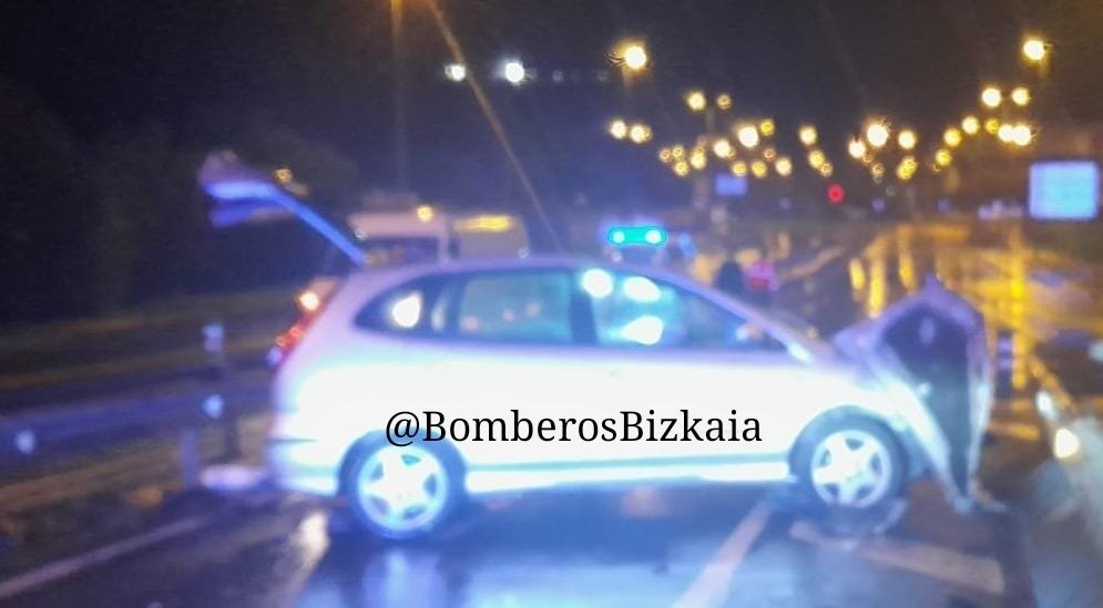 Zauritu bat bart gauean Abadiñon gertatutako auto istripuan