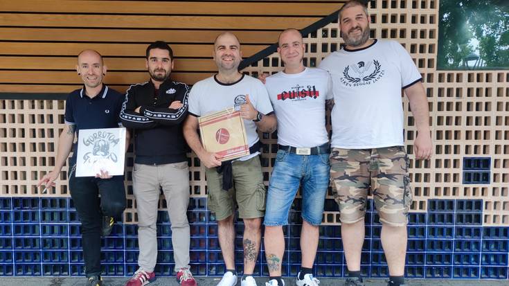 “Penagaz geratu gara, aurten ere ezingo dugulako pintxaldia kontzertuekin borobildu”